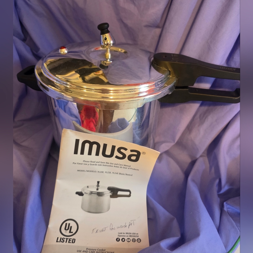 Imusa Silver Pressure Cooker